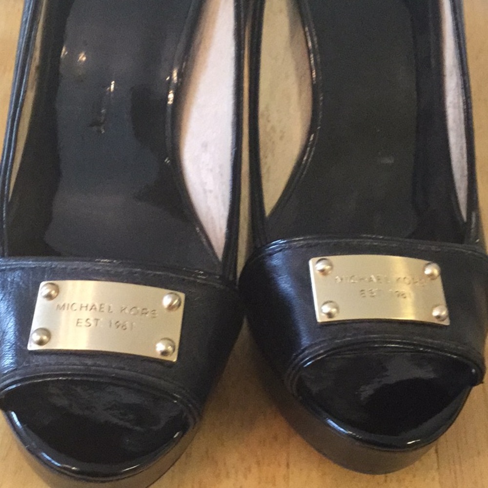 Michael Kors Shoes - Picture 4 of 6